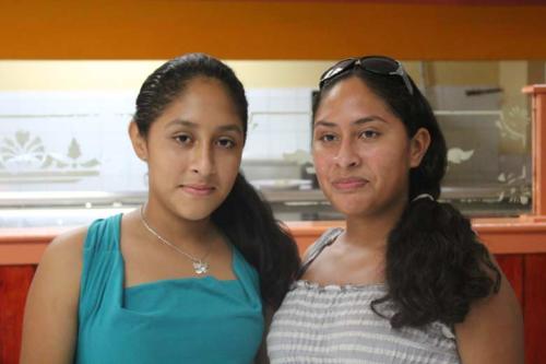 La-Ceiba-sisters
